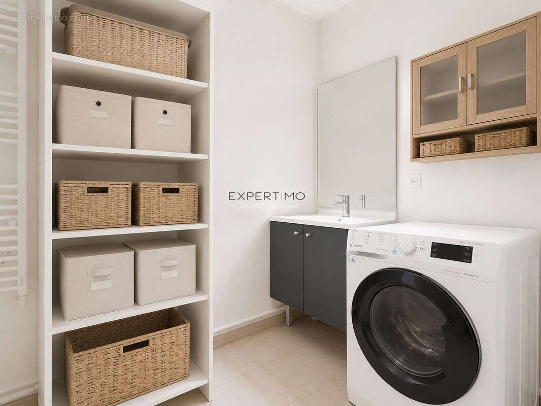 Appartement à SAINT-THIBAULT-DES-VIGNES