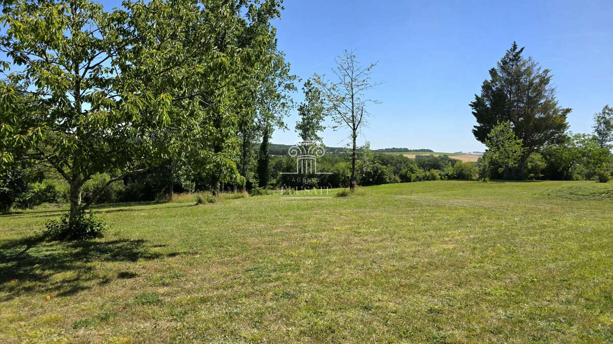Maison à REAUP-LISSE