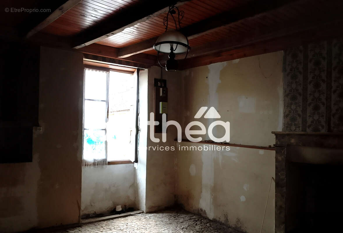 Maison à SAINT-CLAUD