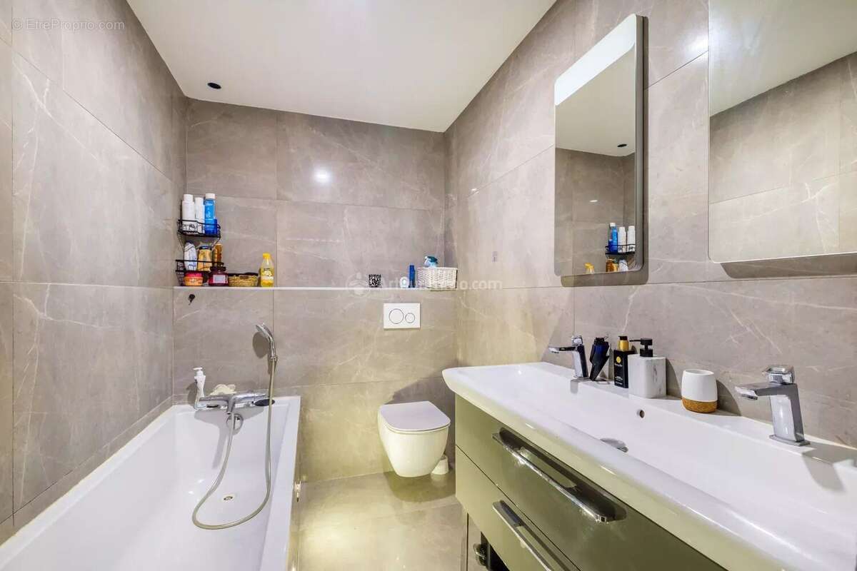 Appartement à LYON-6E