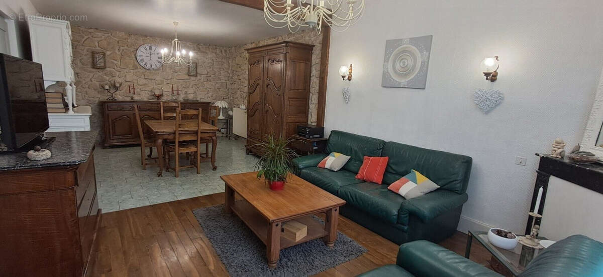 Maison à SAULCES-MONCLIN