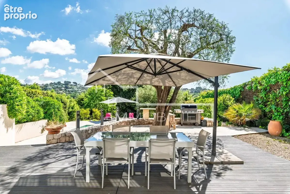 Maison 233 m² à Cagnes-Sur-Mer  - photo 5