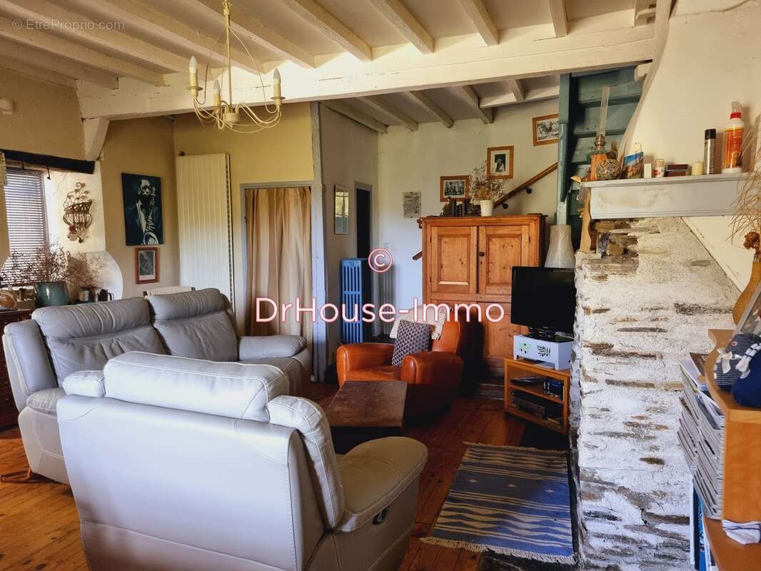 Maison à LABASTIDE-ESPARBAIRENQUE