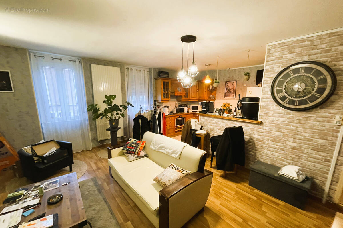 Appartement à DIGOIN