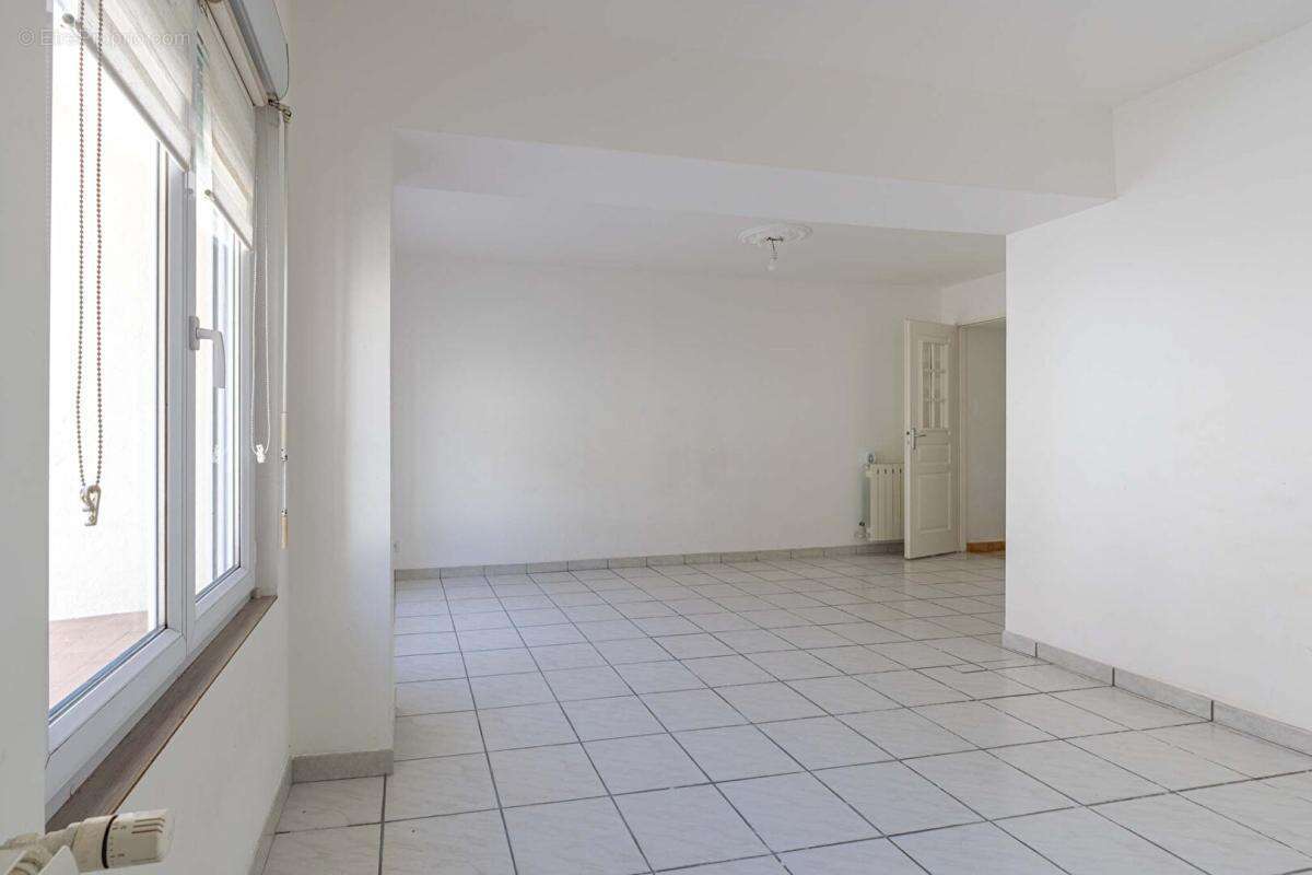 Maison Romorantin Lanthenay 6 pièces 117 m2 - photo 2