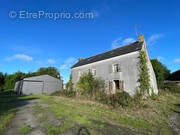 Maison à SAINT-EVARZEC