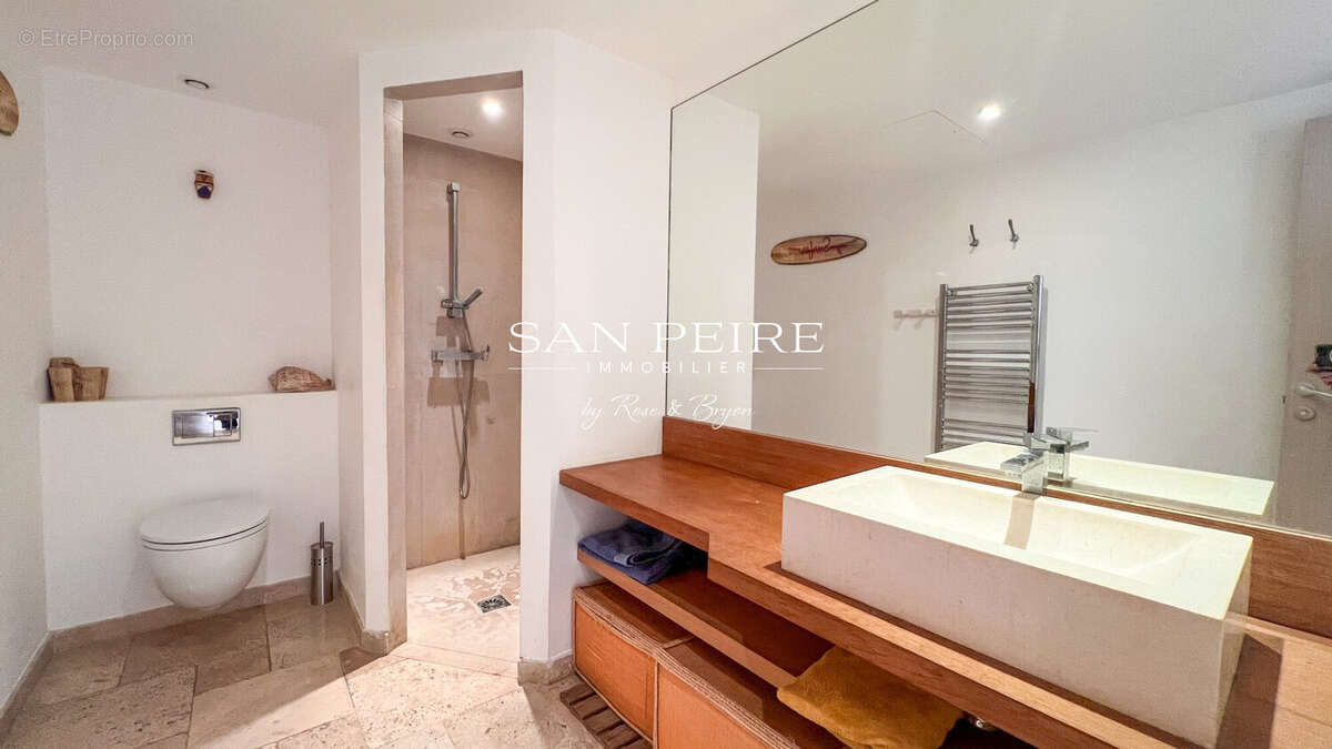 Appartement à LES ISSAMBRES