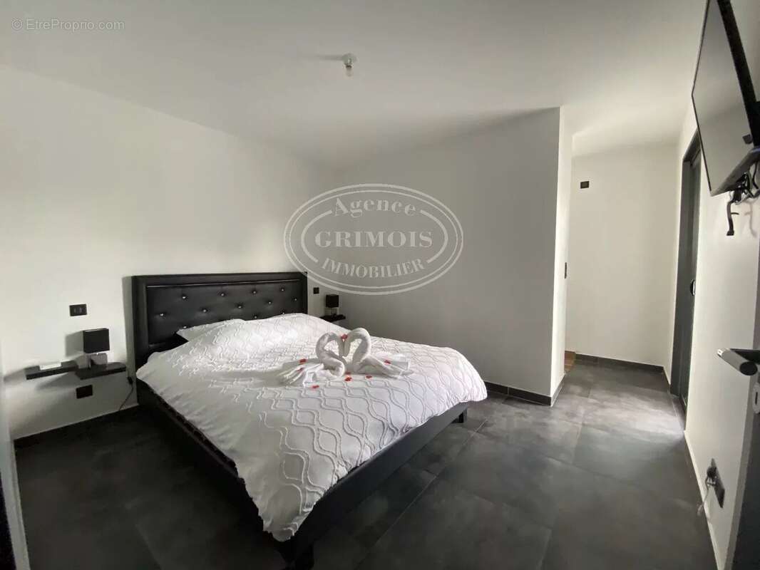 Villa t5 plain-pied avec piscine - villematier-31340 - photo 10