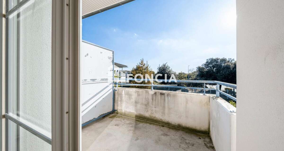 Appartement à FROUZINS