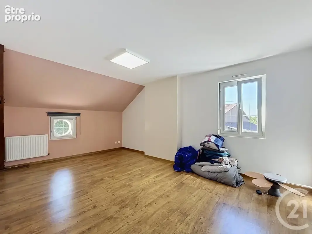 Maison 154 m² à Bouranton  - photo 11