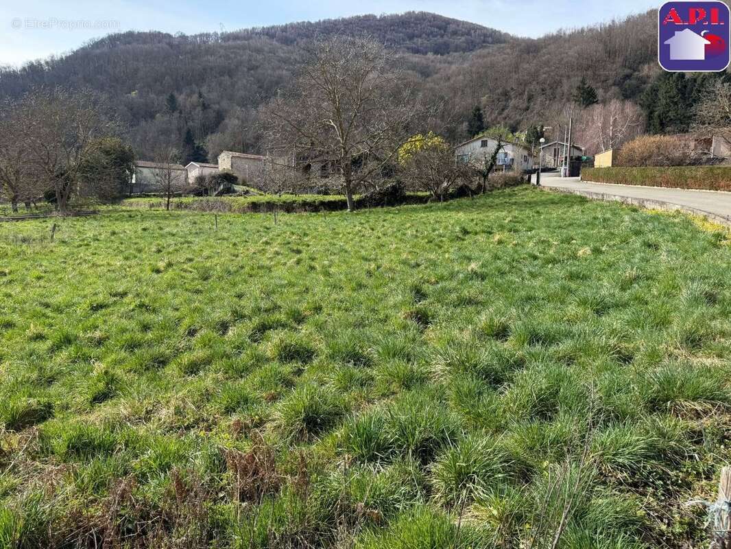 Terrain à FOIX