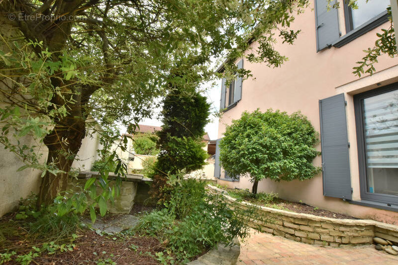 Maison à VOSNE-ROMANEE