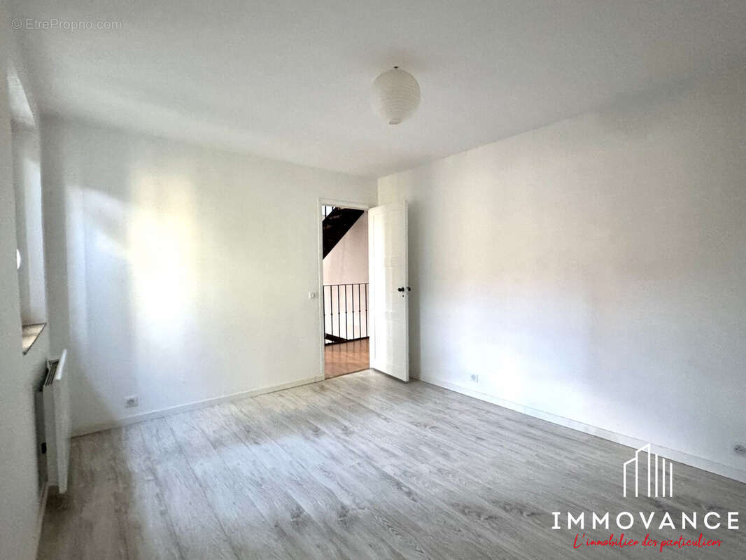 Maison à LEUVILLE-SUR-ORGE