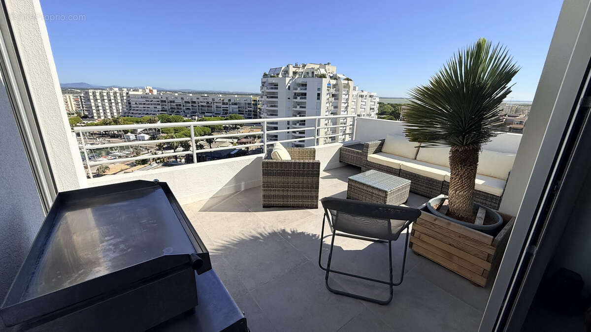 Carnon-plage-dernier etage-vue panoramique port et mer - photo 2