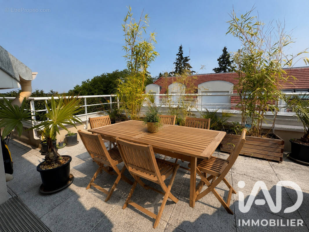 Photo 1 - Appartement à MENNECY