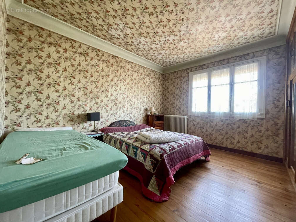 Maison à VIC-EN-BIGORRE