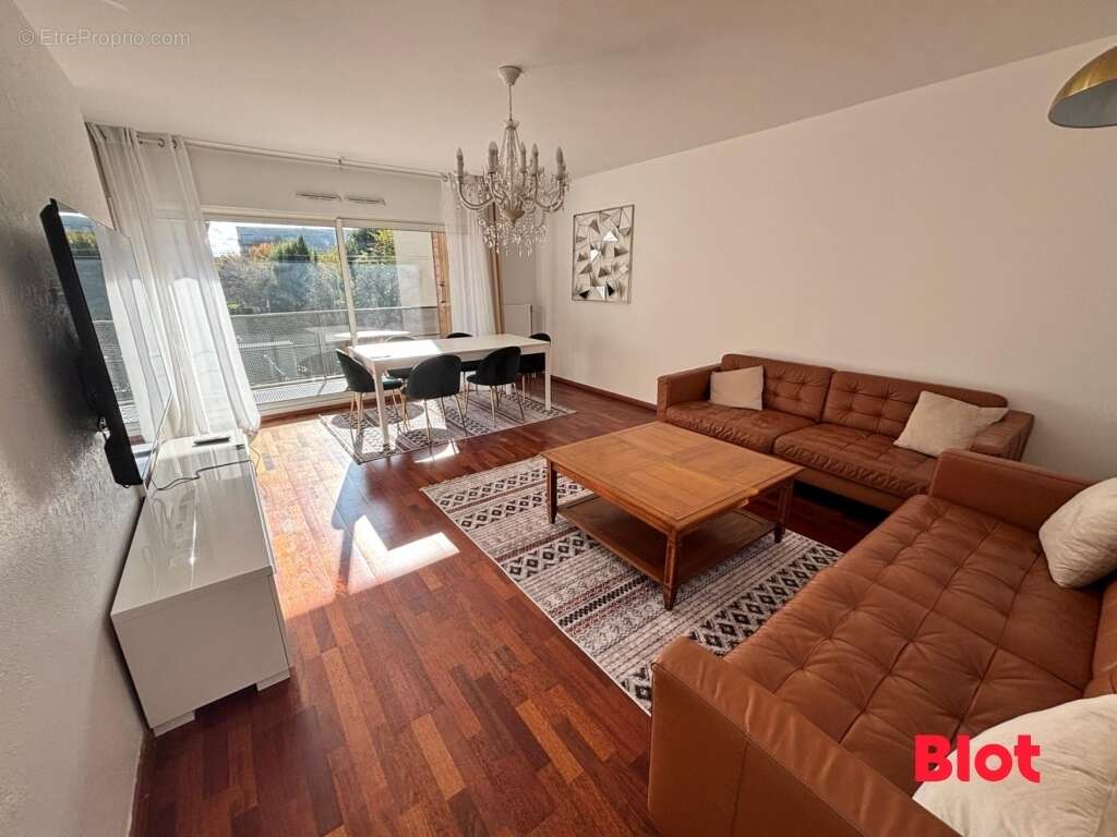 Appartement à SAINT-JACQUES-DE-LA-LANDE