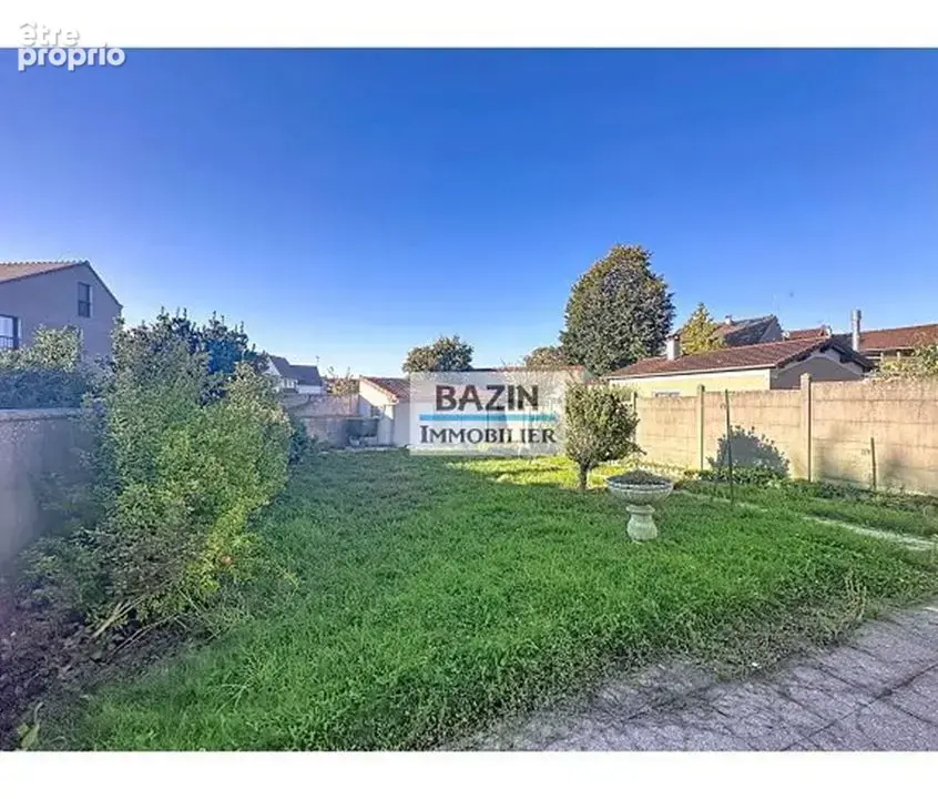 Maison 106 m² à Sainte-Genevieve-Des-Bois  - photo 2