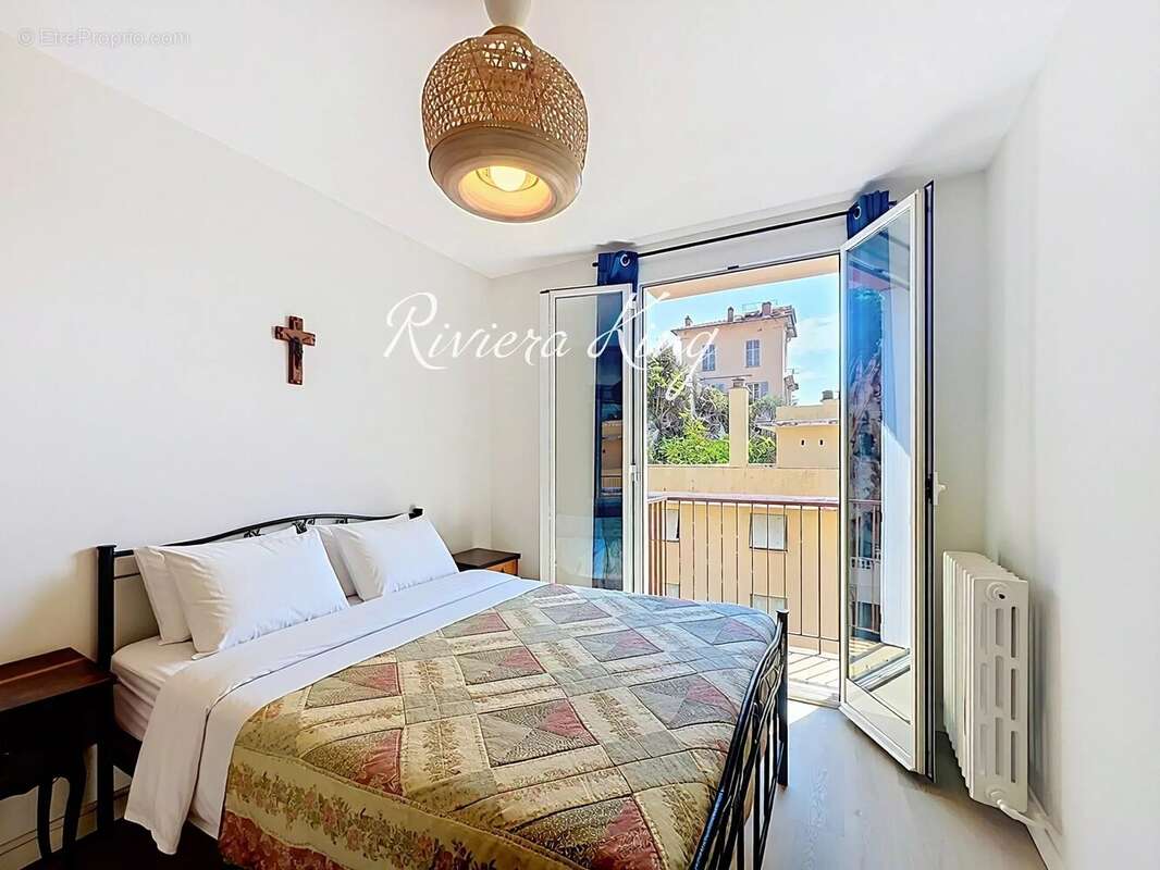 Appartement T4 avec balcon - Centre de Villefranche sur Mer - - photo 4