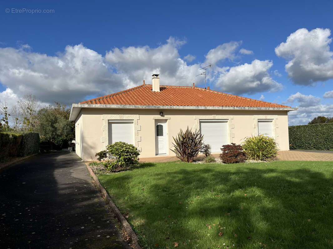 Maison à SAINT-MATHURIN
