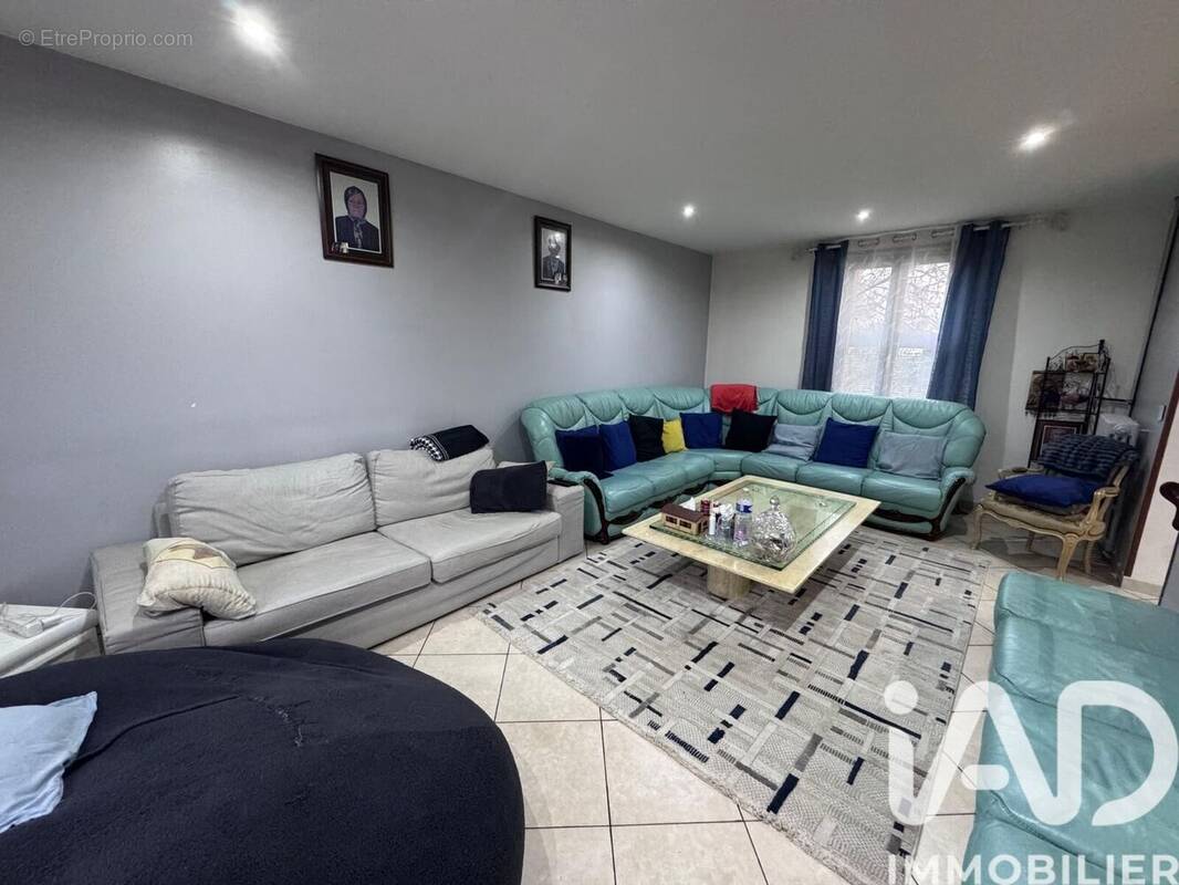 Photo 1 - Maison à GARGES-LES-GONESSE