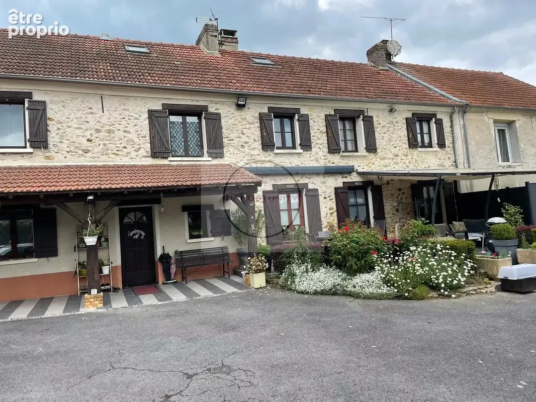 Maison type longère  de 10 pièces et Dépendance - photo 6