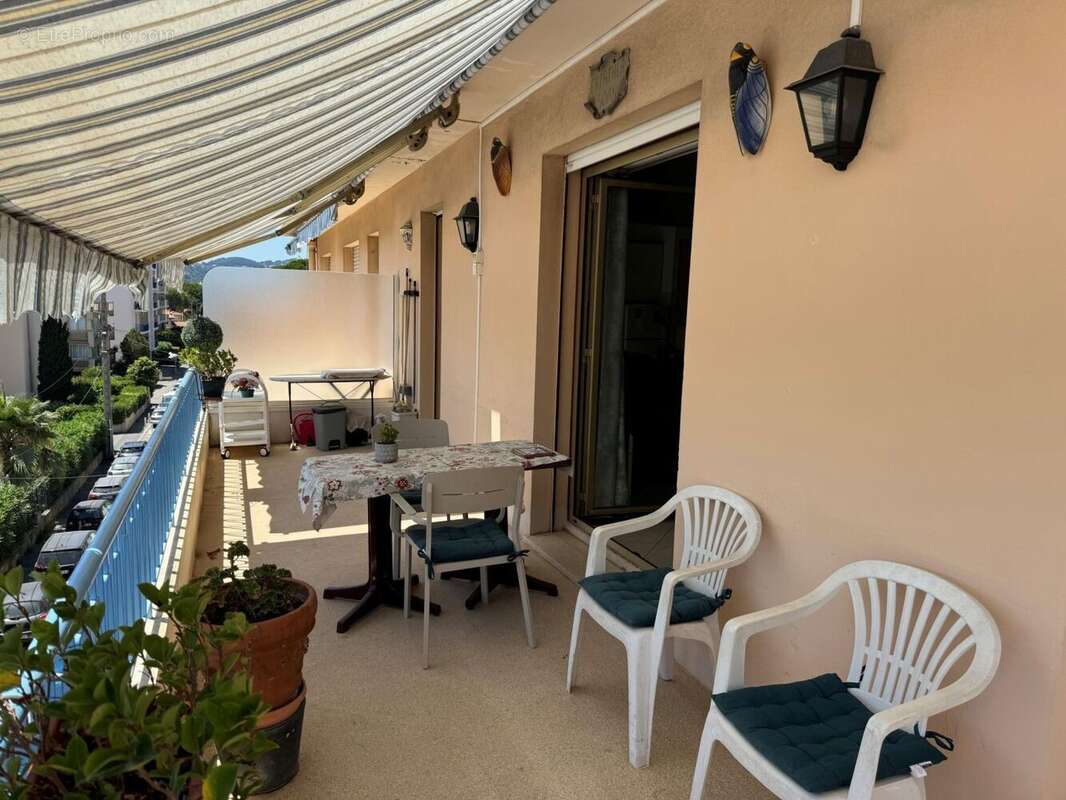Appartement 59m² à JUAN LES PINS - photo 7
