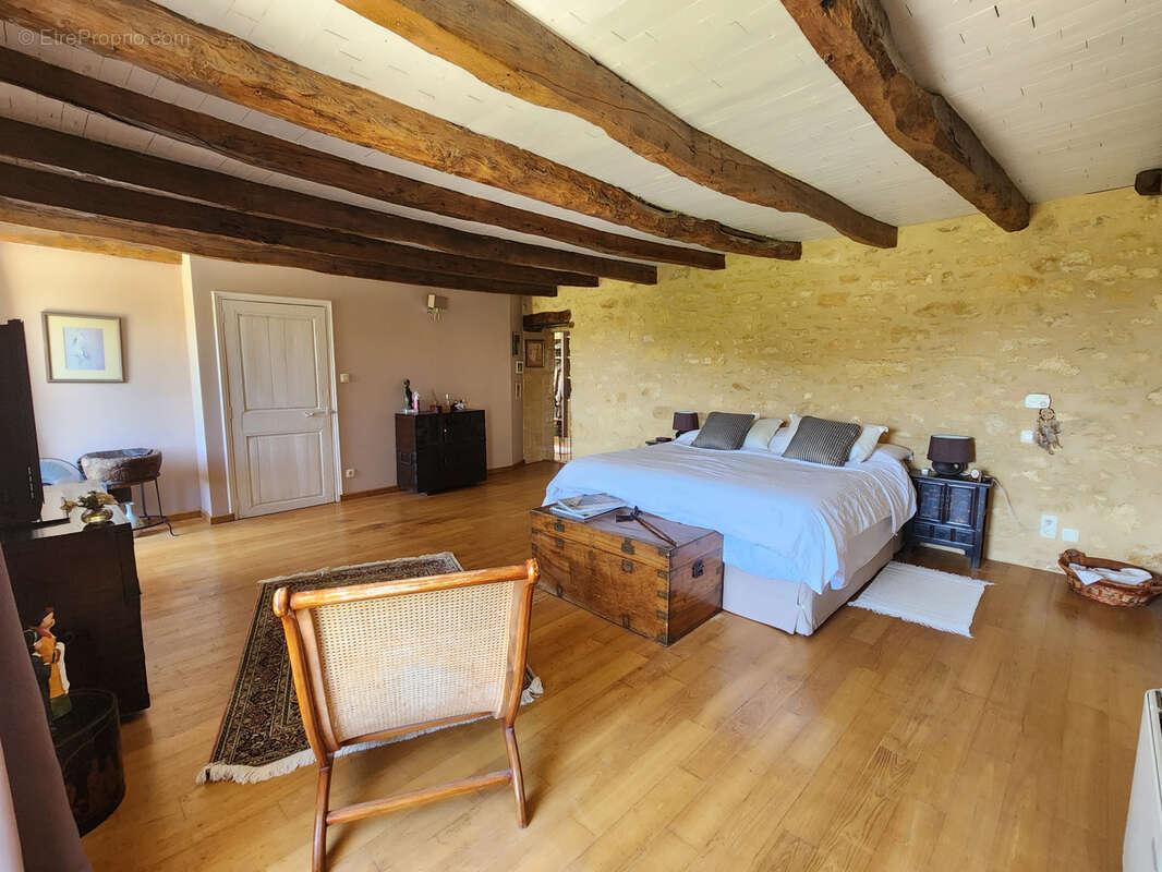 Maison à SARLAT-LA-CANEDA