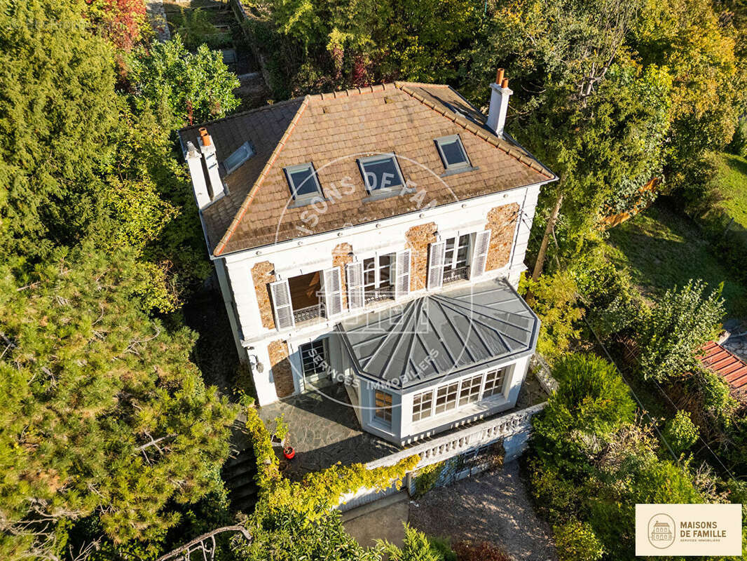 Maison à BOUGIVAL