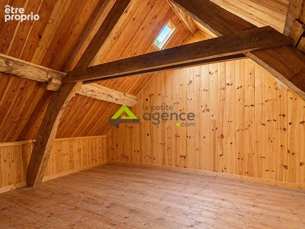 Belle propriété en pierres avec grange, verger, source et bo - photo 13