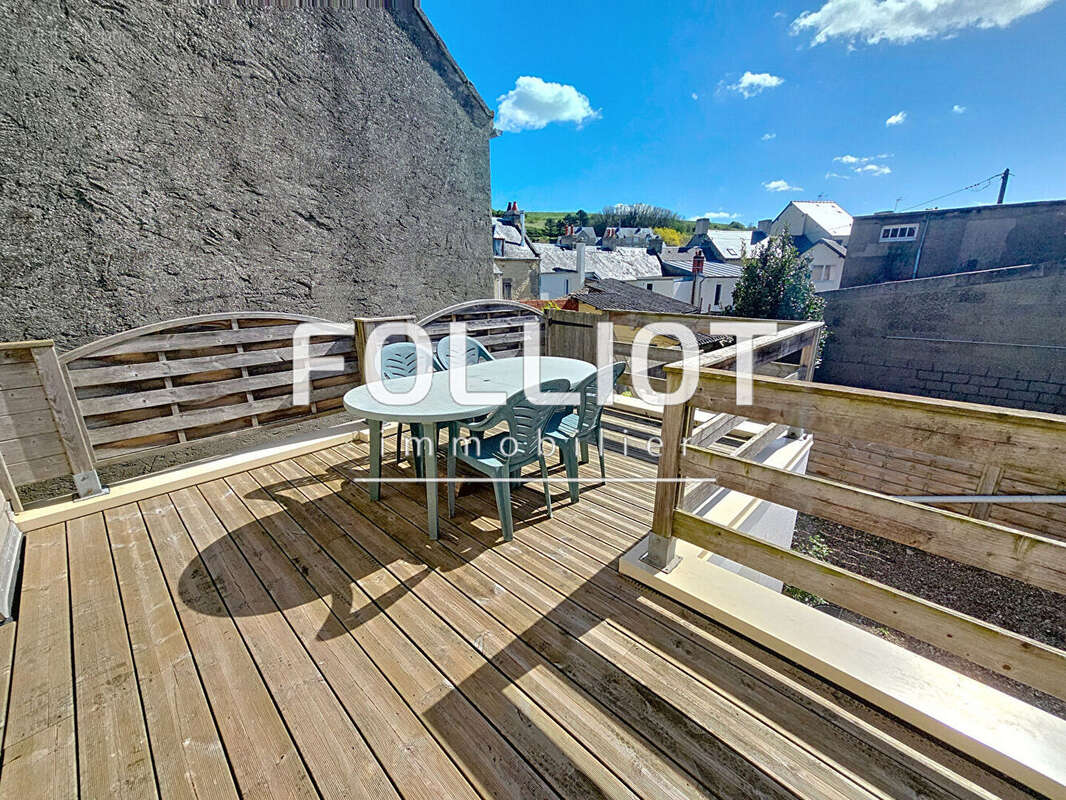 Maison à PORT-EN-BESSIN-HUPPAIN