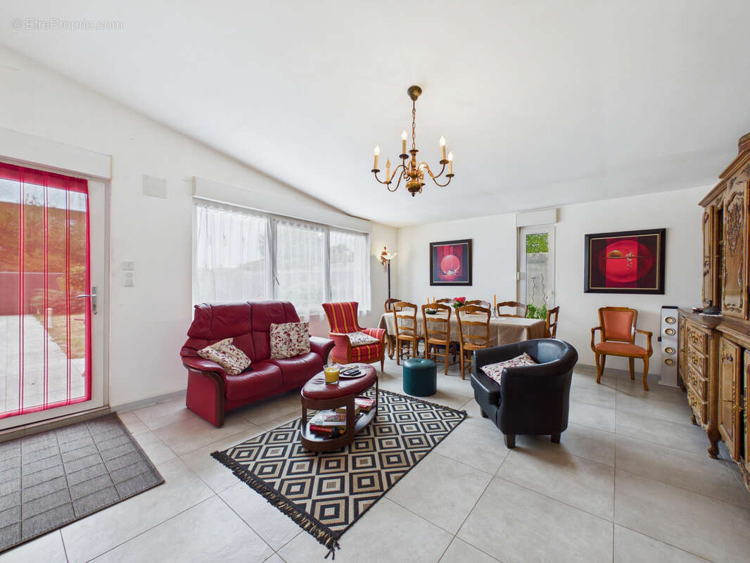Maison de plain-pied - 120 m2 - Marly - photo 4