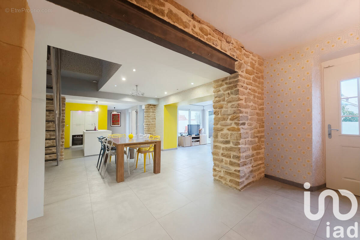 Photo 1 - Maison à CHARLEVILLE-MEZIERES