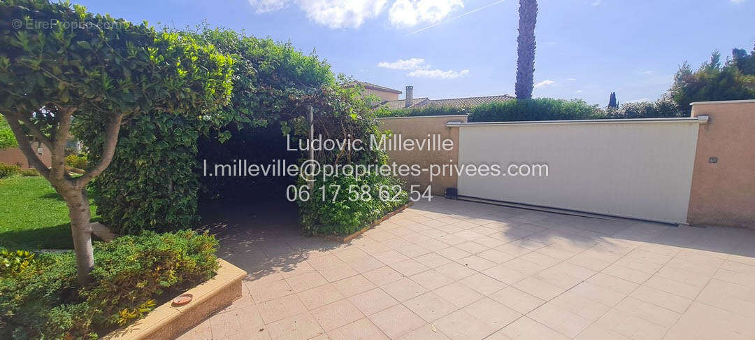 Jolie villa de 156m² avec grand  garage/piscine sur jardin paysager de 1161m² - photo 6