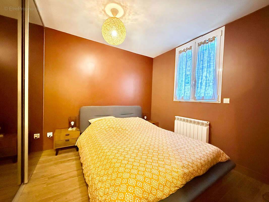 Maison à CHOISY-LE-ROI