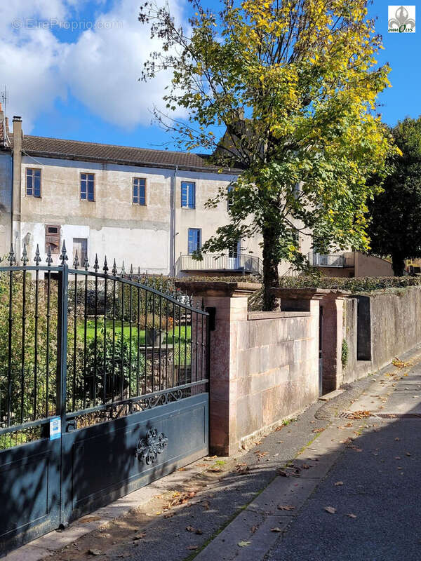 Appartement à CUISERY