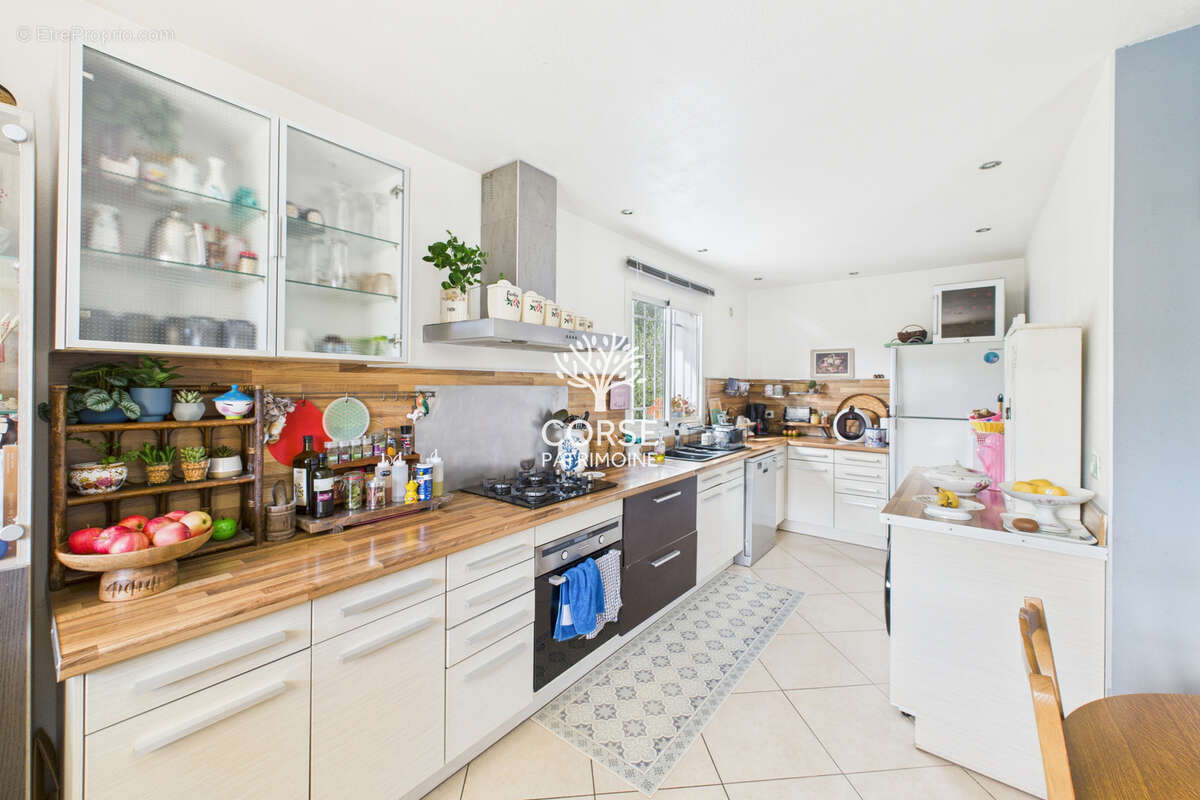 Maison à PORTO-VECCHIO