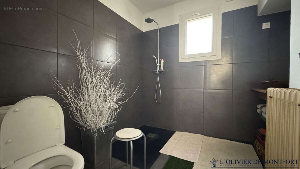 Appartement à HOUDAN