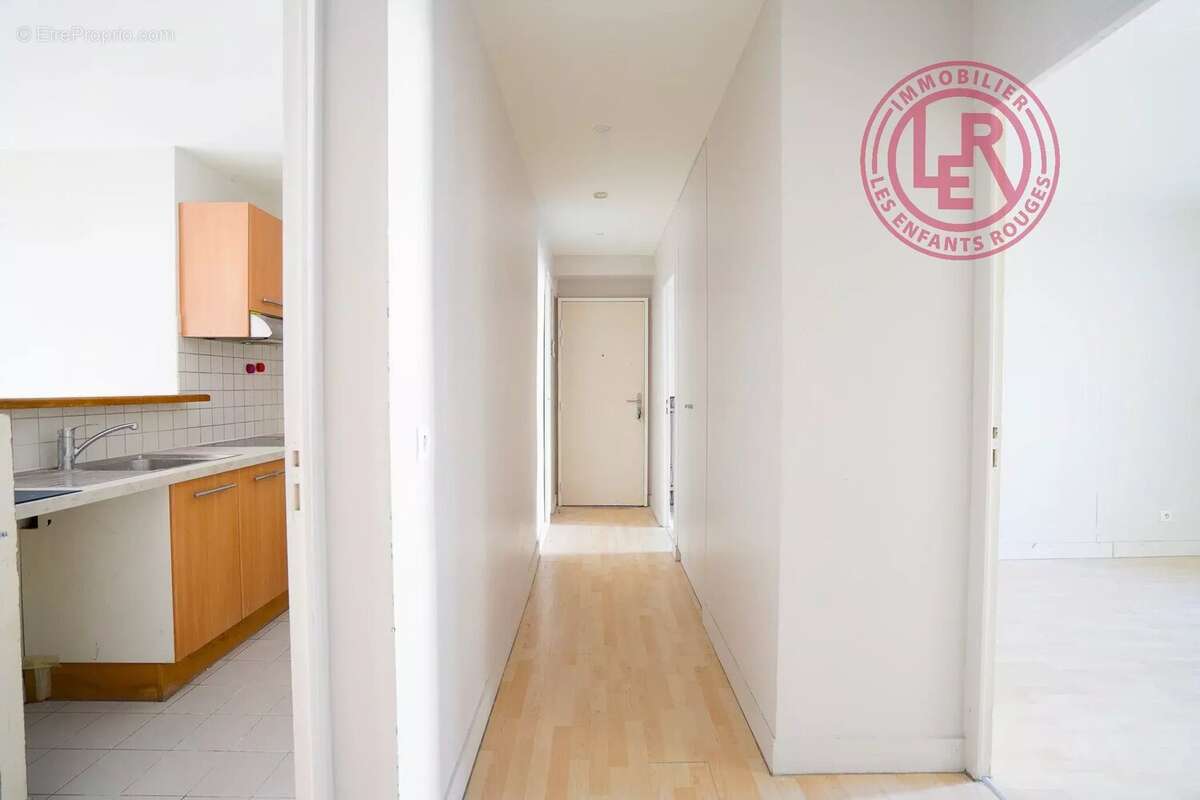 Appartement à PARIS-11E