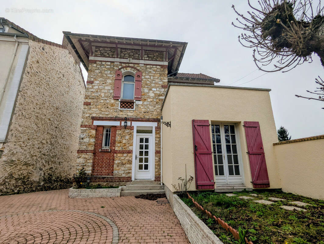 Maison à BESSANCOURT