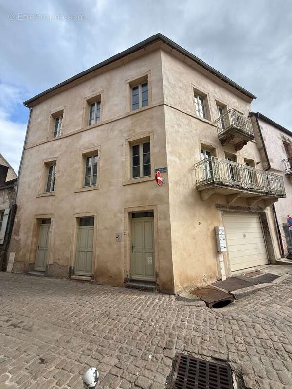 Appartement à SEMUR-EN-AUXOIS