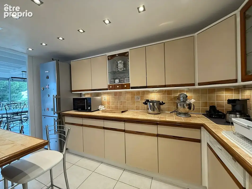 Maison Les Pennes Mirabeau 5 pièce(s) 201.24 m2 - photo 4