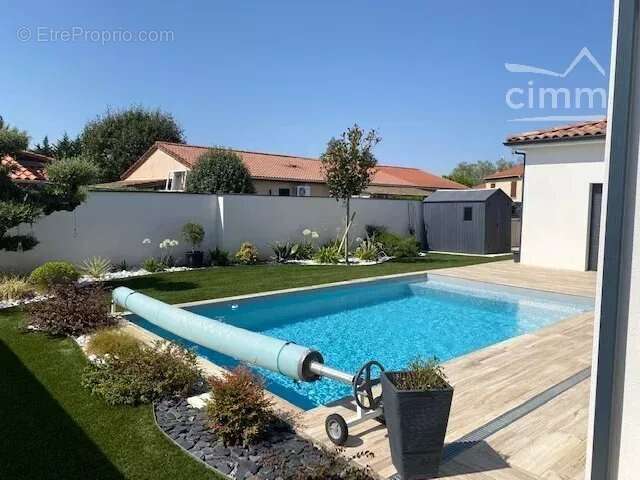 Maison de trois ans, 4 pièces avec piscine et une finition à couper le souffle - photo 14