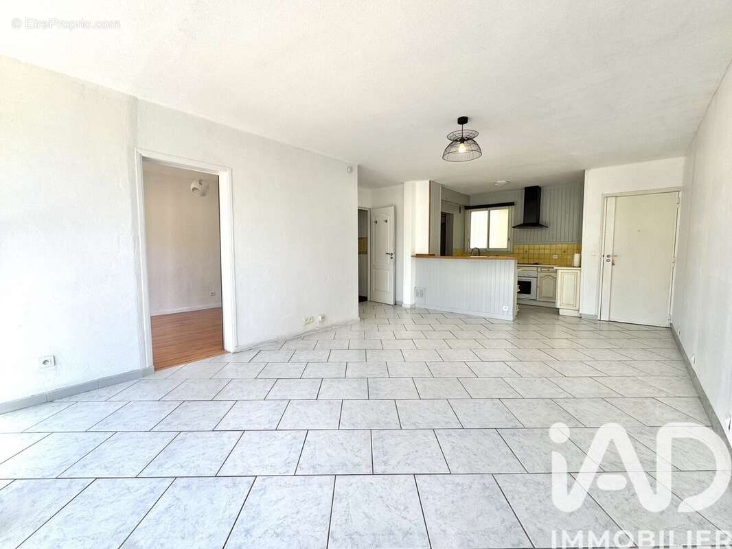 Photo 2 - Appartement à SIX-FOURS-LES-PLAGES