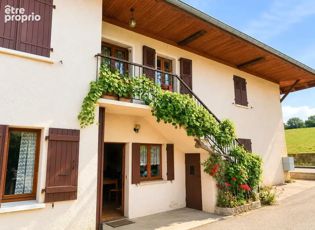 Appartement à ANNECY-LE-VIEUX