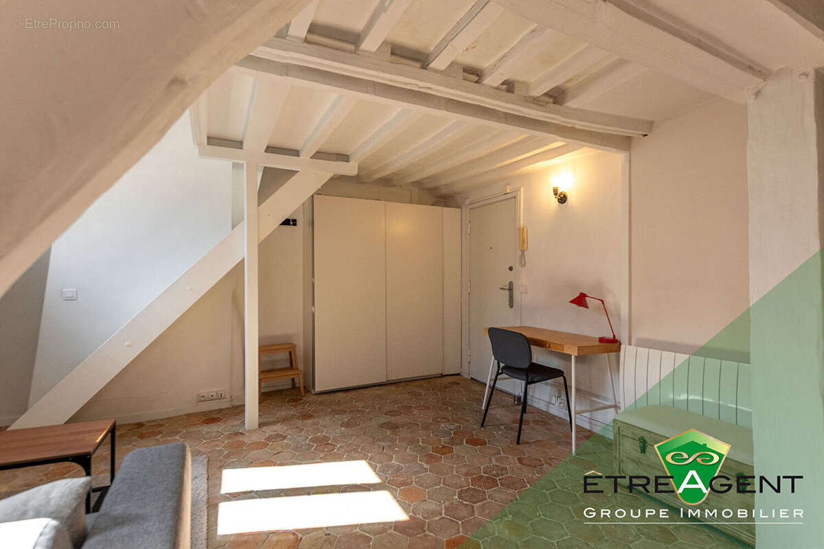 Appartement à PARIS-4E