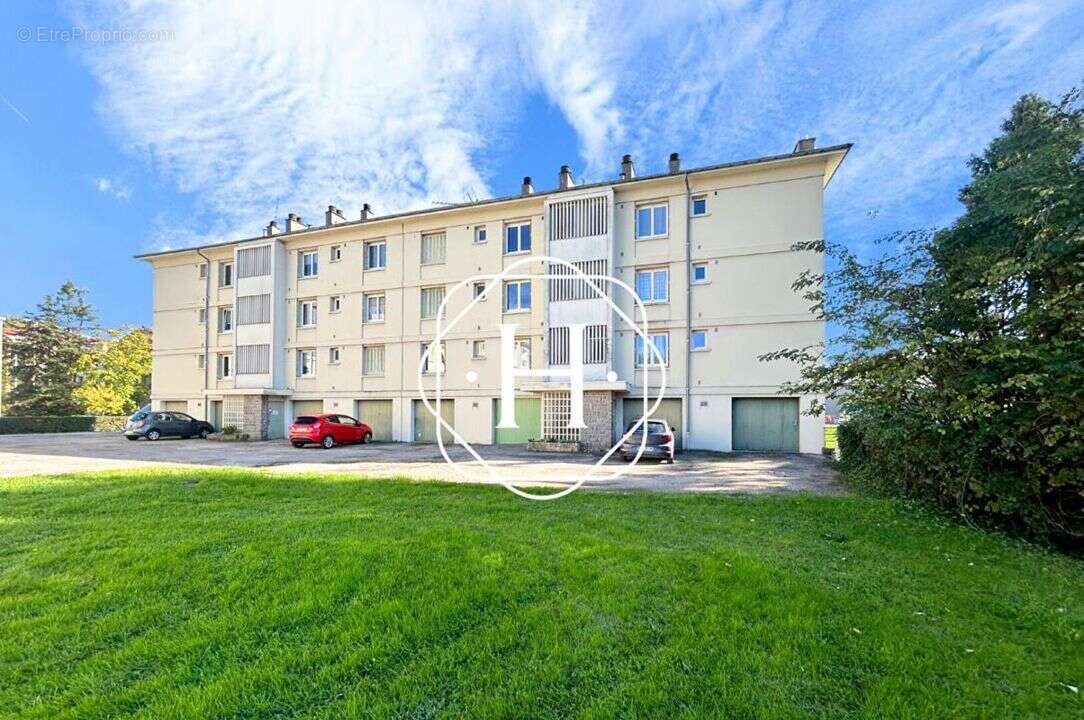 Appartement à BOURG-EN-BRESSE