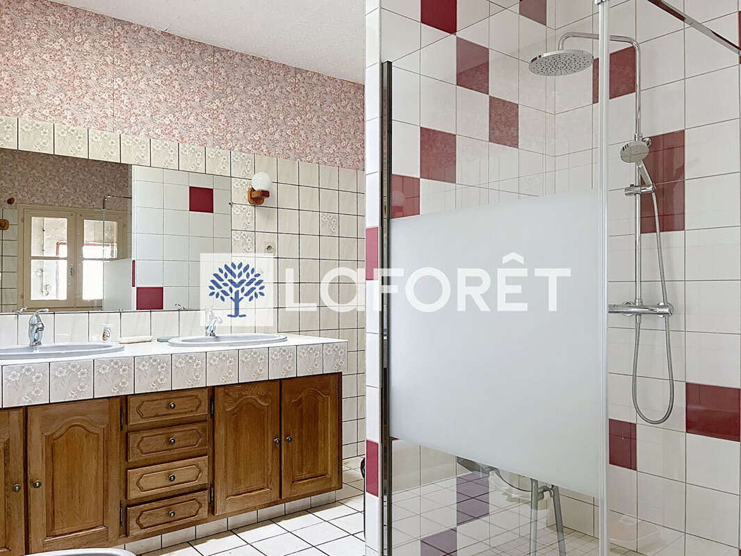 Maison à ASSAIS-LES-JUMEAUX