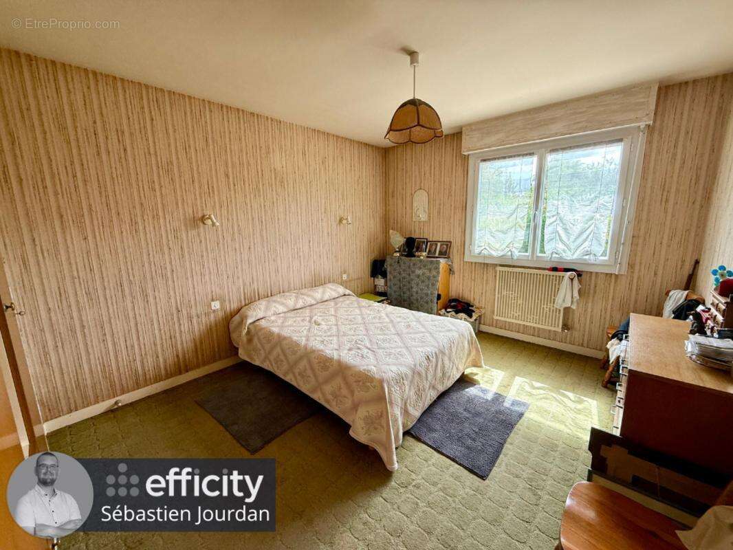 Maison à VILDE-GUINGALAN