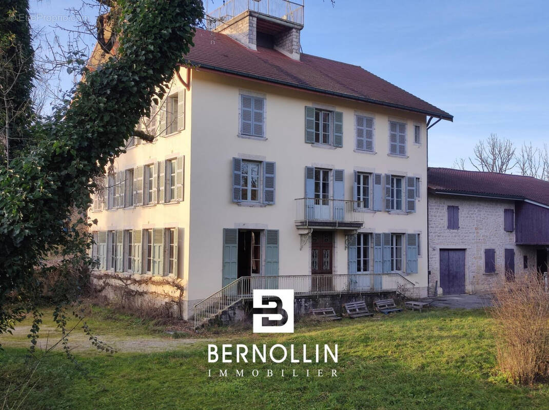 Maison à SIMANDRE-SUR-SURAN